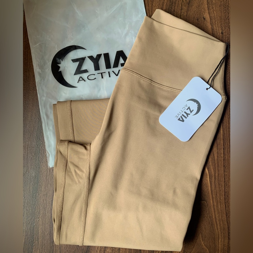 Zyia Active Leggings 7/8 24” I Cocoa I sz 6-8